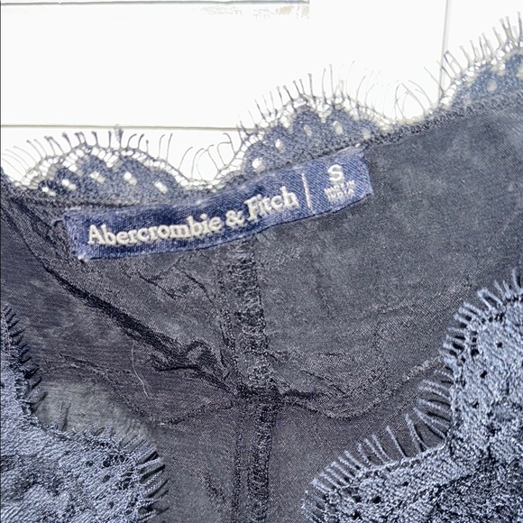 Abercrombie & Fitch Black Lace Camisole - Picture 2 of 6